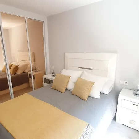 Апартаменти R2r - Centro-puerto Deportivo - 1a162 *